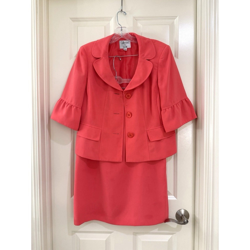collection for Le Suit women 2- piece skirt suits size 12/10